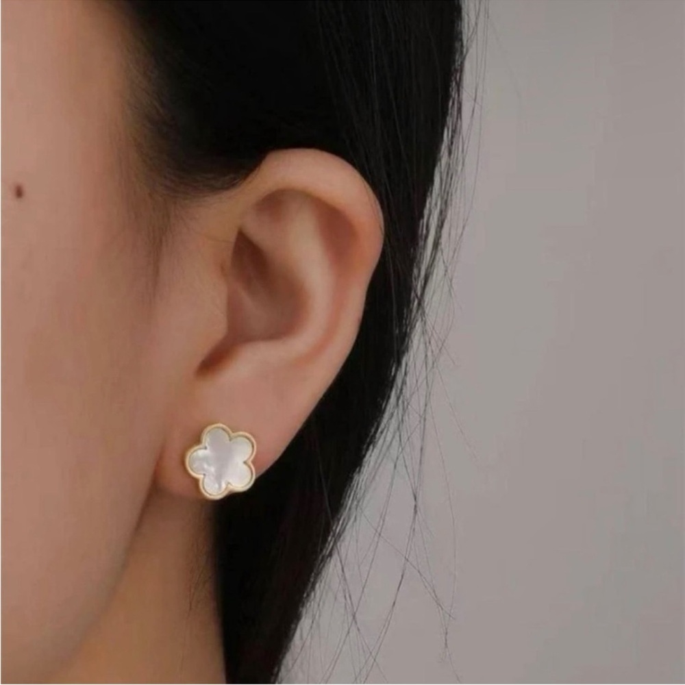 Gold Plated Stainless Steel Flower Stud Earrings
